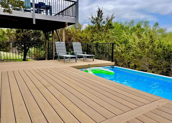 The Outlook - Spa And Deck Views Of Hill Country