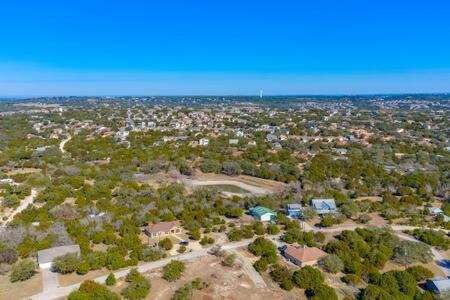 The Outlook - And Deck Views Of Hill Country Hébergement de vacances *