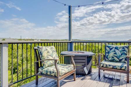 The Outlook - And Deck Views Of Hill Country Hébergement de vacances *